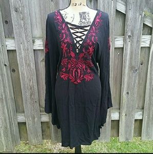 F21+ black lace up dress